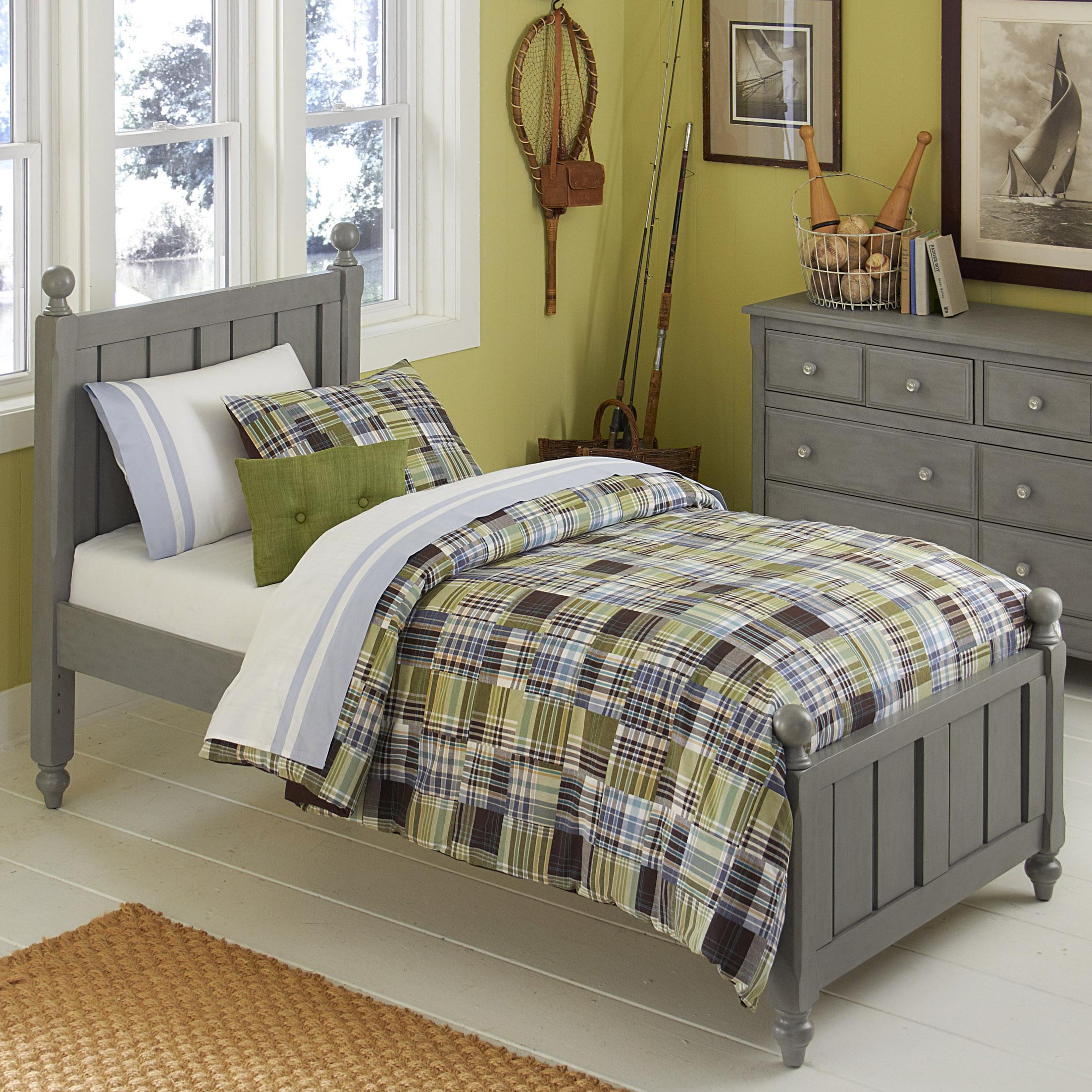 NE Kids Lake House Twin Panel Bed with Chamfered Posts and Ball Finials